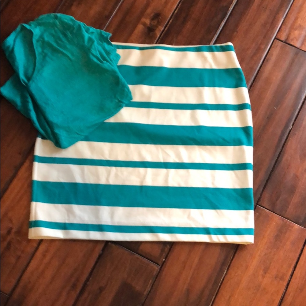 T-shirt with matching striped skirt